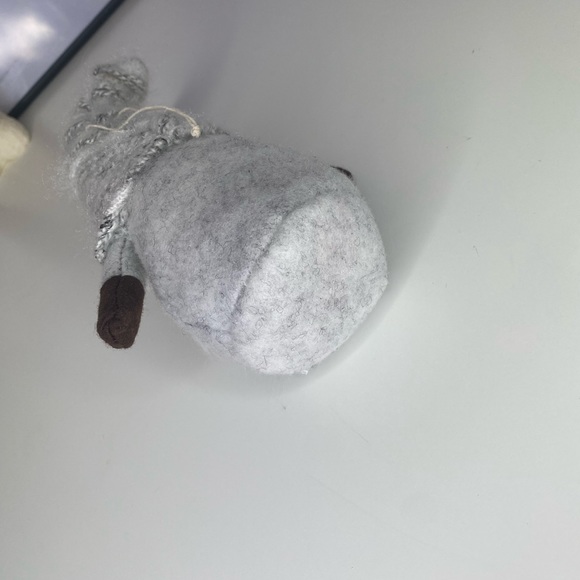 Gnome holiday ornament decoration - Picture 5 of 5